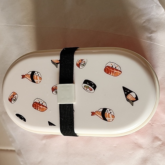Sushi Small Lunch Box - Picture 12 of 13